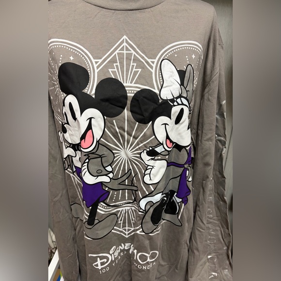 Disney Mickey & Minnie Long Sleeve - Picture 2 of 8
